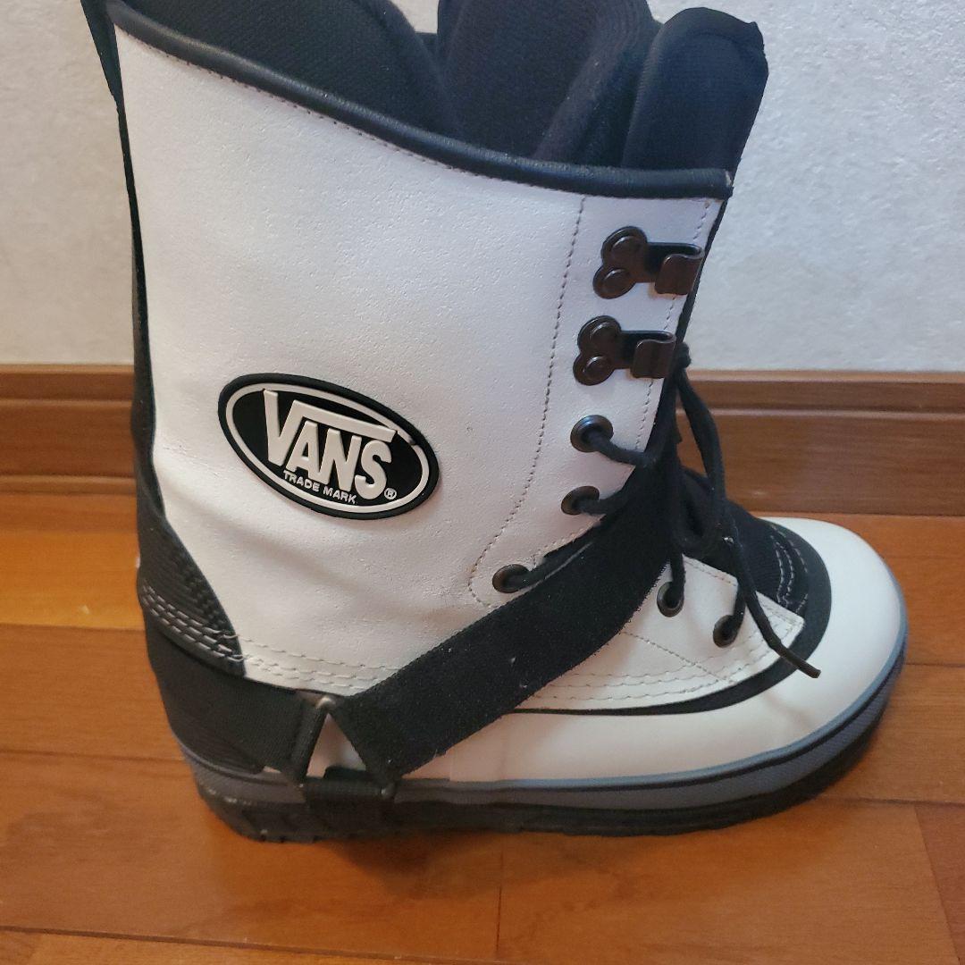 VANS　バンズ　スノーボードブーツ　紐タイプ