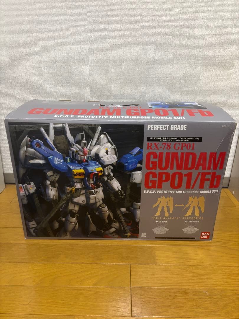 RX-78 GP01 GUNDAM GP01/Fbパーフェクトグレードプラモデル