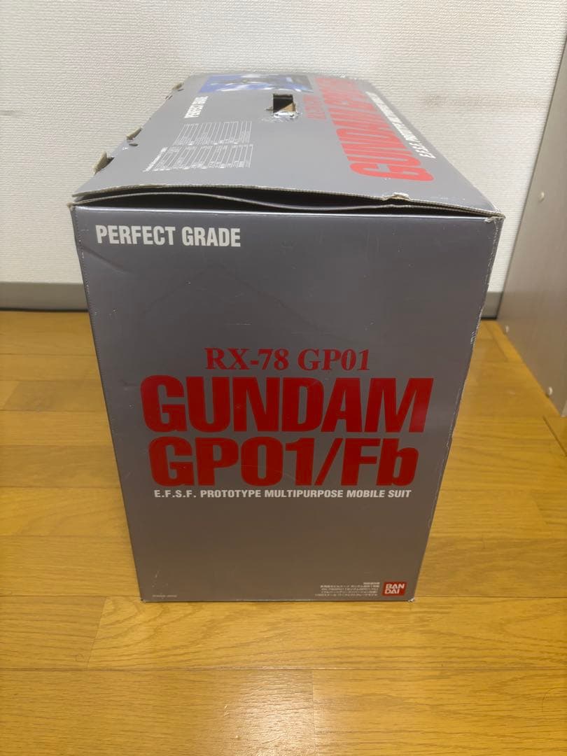 RX-78 GP01 GUNDAM GP01/Fbパーフェクトグレードプラモデル