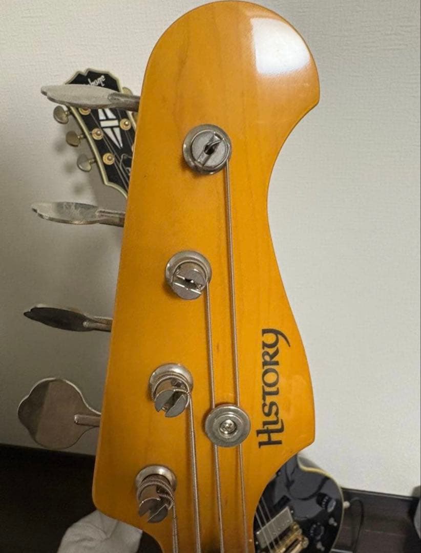 HISTORY ジャズベ　サンバーストカラー