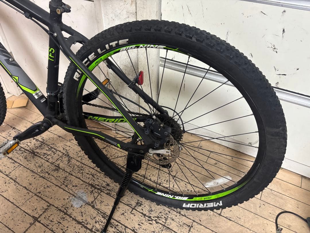 MERIDA BIG.NINE 29erメリダのマウンテンバイク　DISK