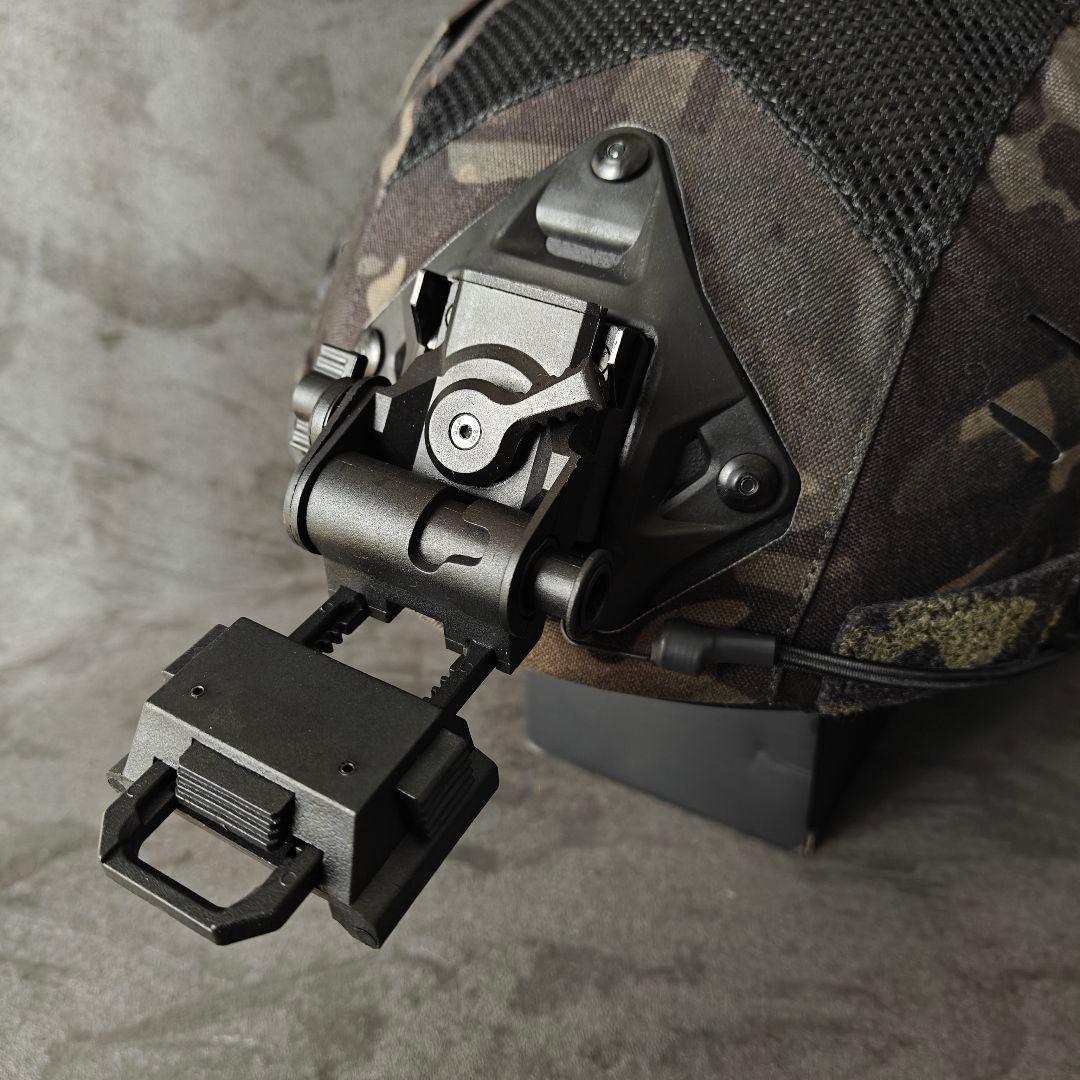 新品 実物NIJ IIIA防弾ヘルメット Fast SFタイプ BKMフルセット