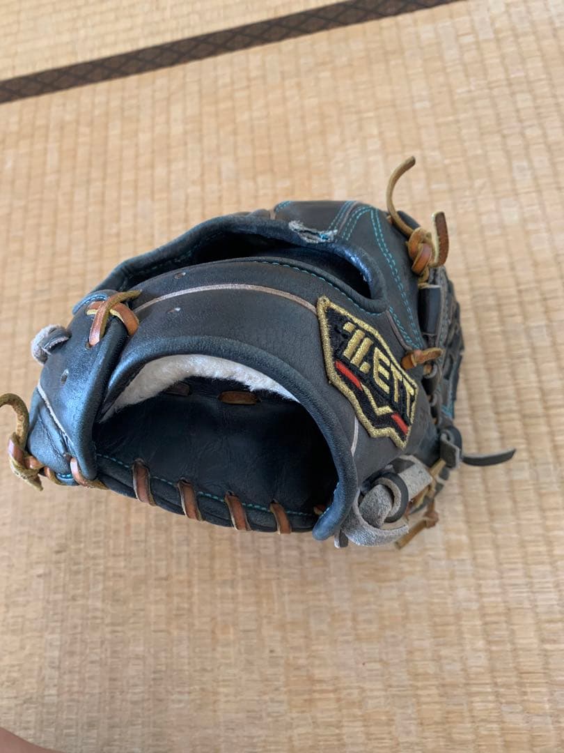 ZETT 源田壮亮 モデル グローブ