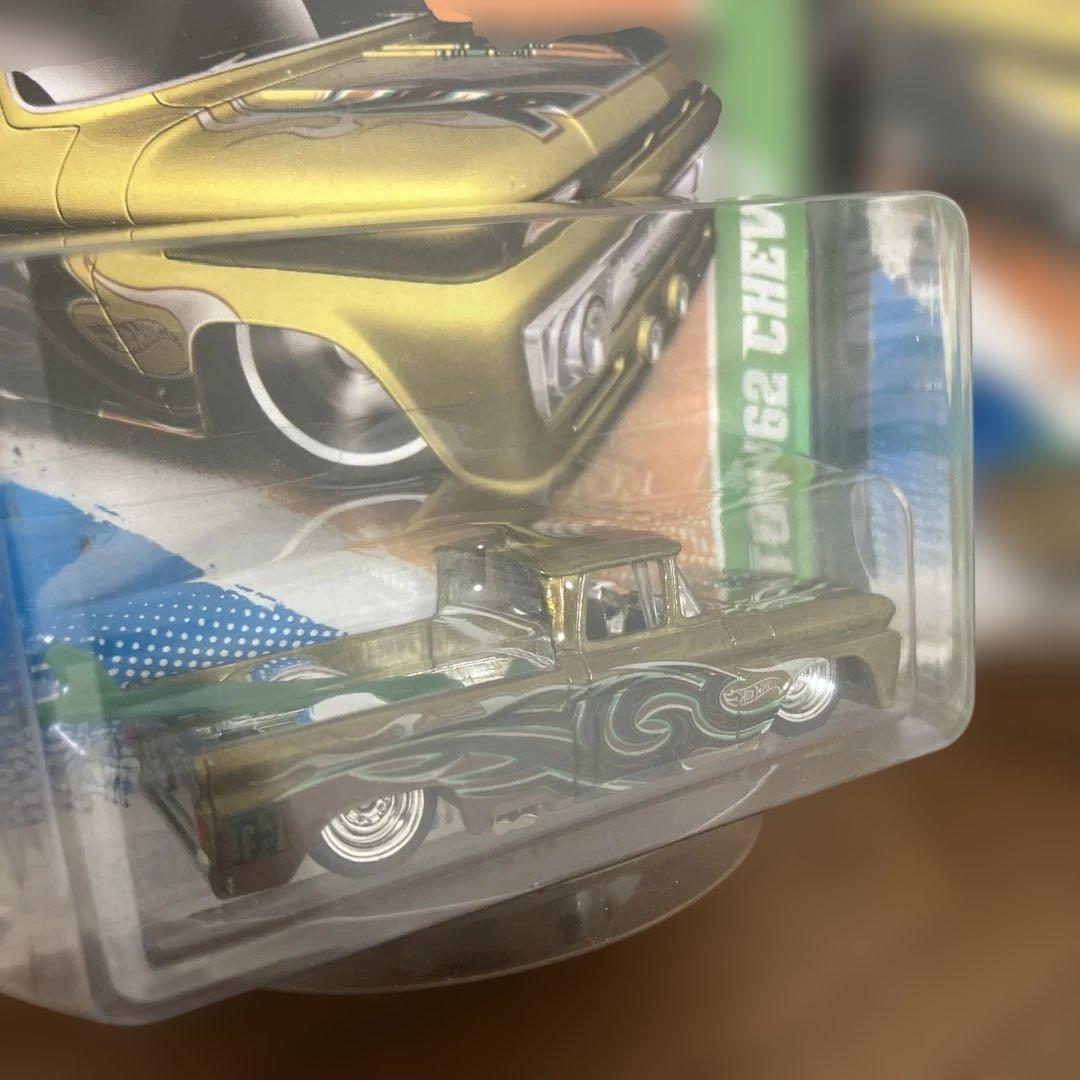 ホットウィール　CUSTOM 62 CHEVY PICKUP STH TH