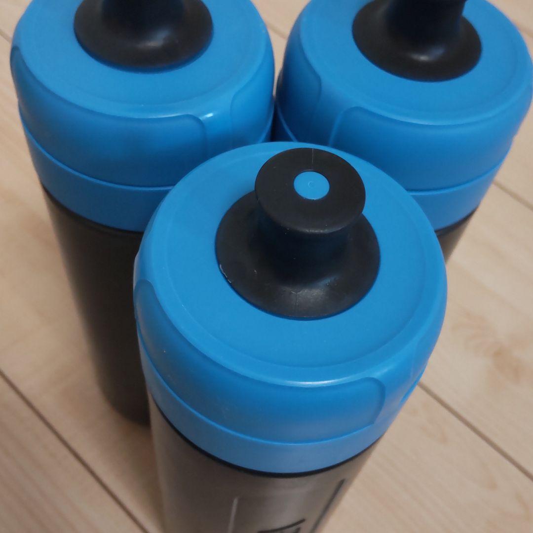 水筒3本