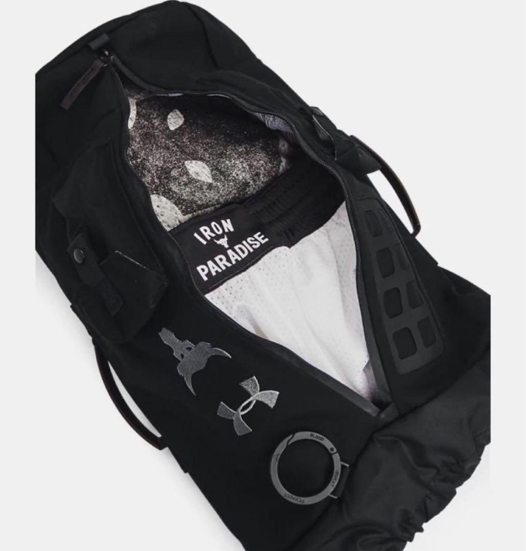 Under Armour ブラックバックパック IRON PARADISE
