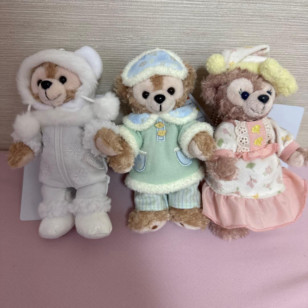 【美品】ダッフィー シェリーメイ ぬいぐるみバッジ