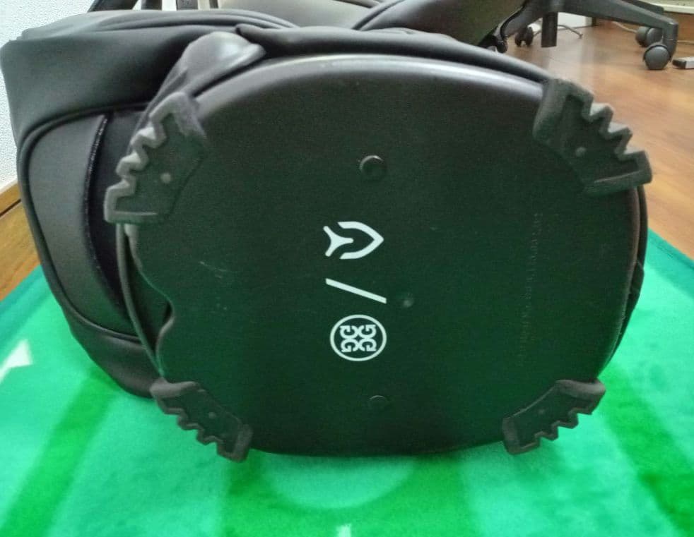 G/FORE (VESSEL製)キャディバッグ＆ ジーフォア 　ヘッドカバー無