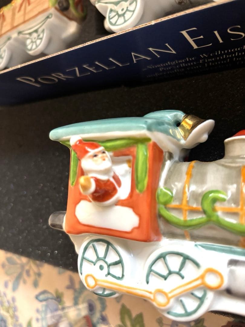 フッチェンロイター　クリスマス機関車 陶器製 新品未使用未開封品　限定版