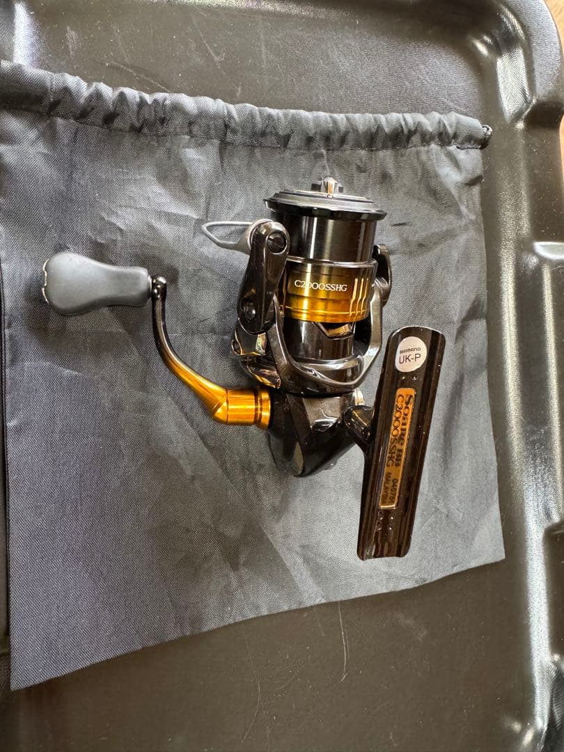ヨッシー　シマノ　22ソアレBB C2000SSHG スピニングリール