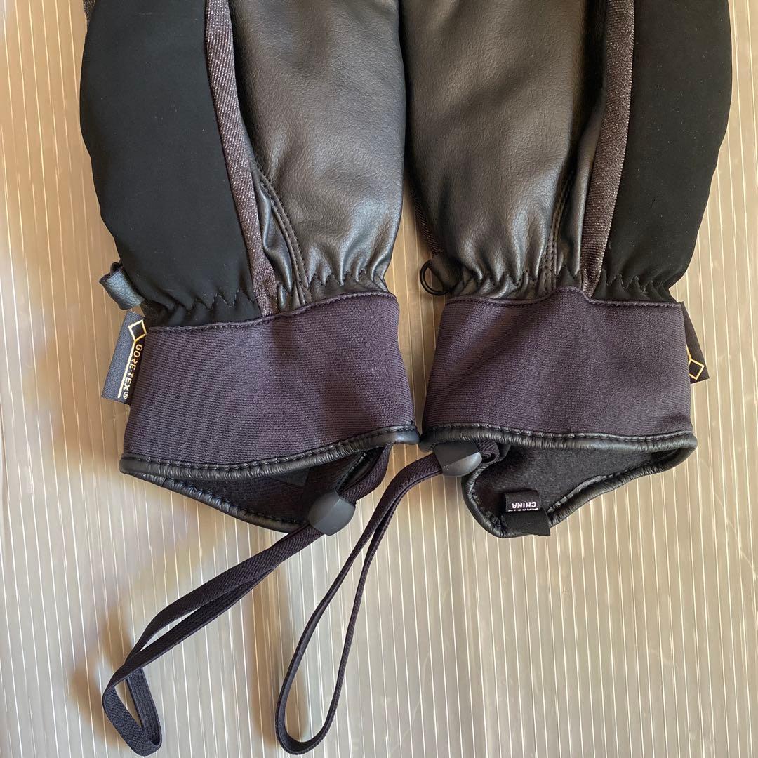 【新品未使用】VOLCOM グローブ GORE-TEX スノボ ゴアテックス