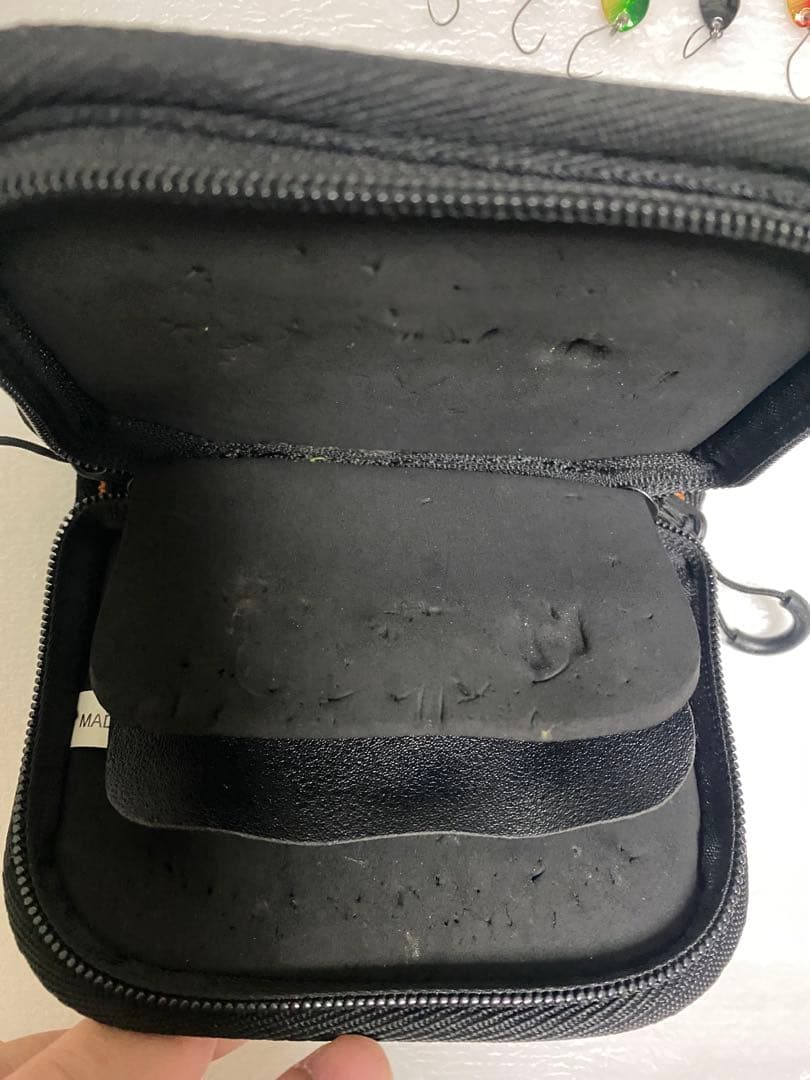 エリアトラウト用ルアー17個、スプーンルアー30個セット + ケース