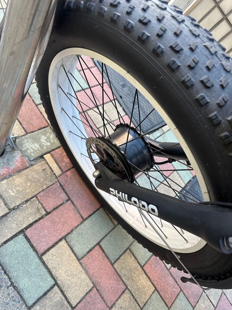 PHILODO AWD 電動アシスト自転車 ファットタイヤ