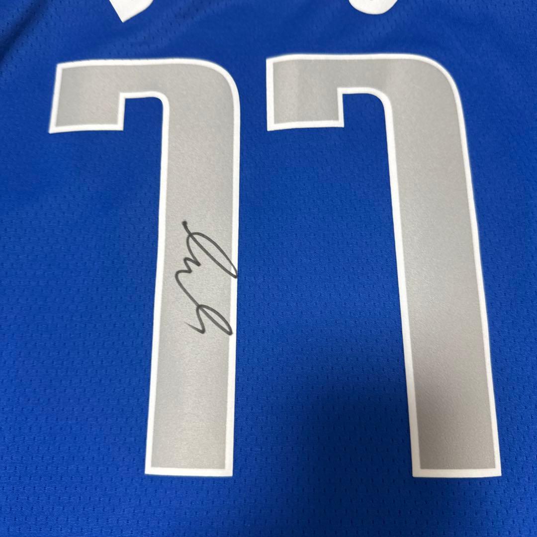 nbaサイン入りユニフォーム ルカドンチッチ