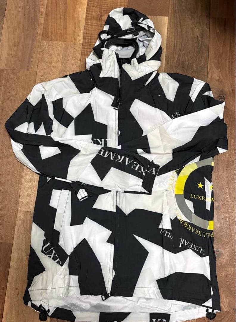 定価33,880円LUXEAKMPLUSセットアップ　ジャケット パンツ　ゴルフ