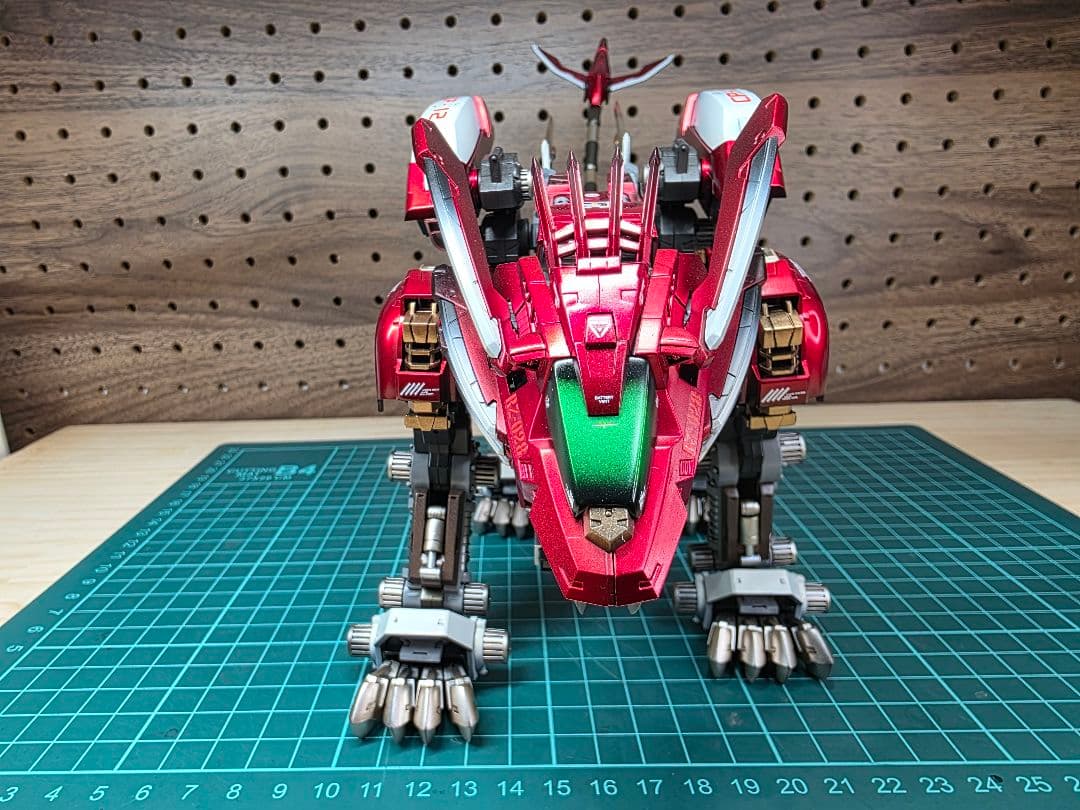 HMMゾイドブレードライガーキャンディ塗装