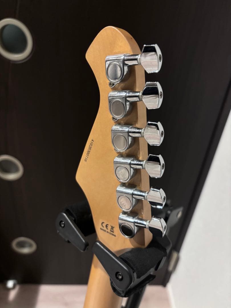 Legend storatocasterタイプ　バラして発送