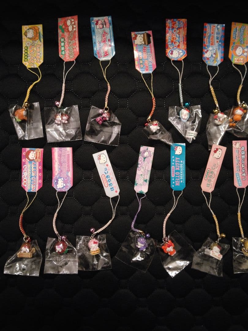 ハローキティ根付け96個セット