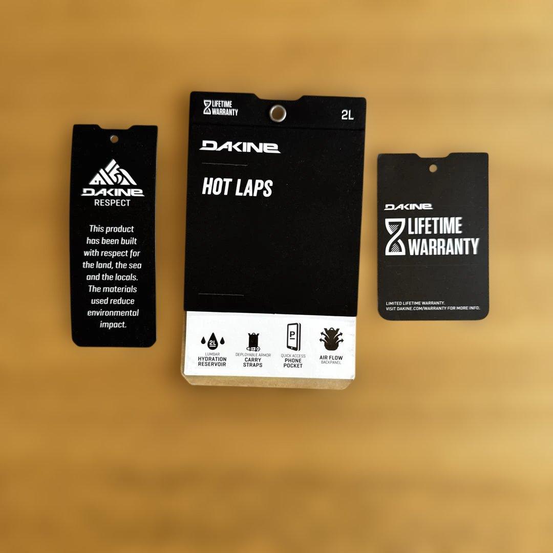 DAKINE HOT LAPS ボディバッグ