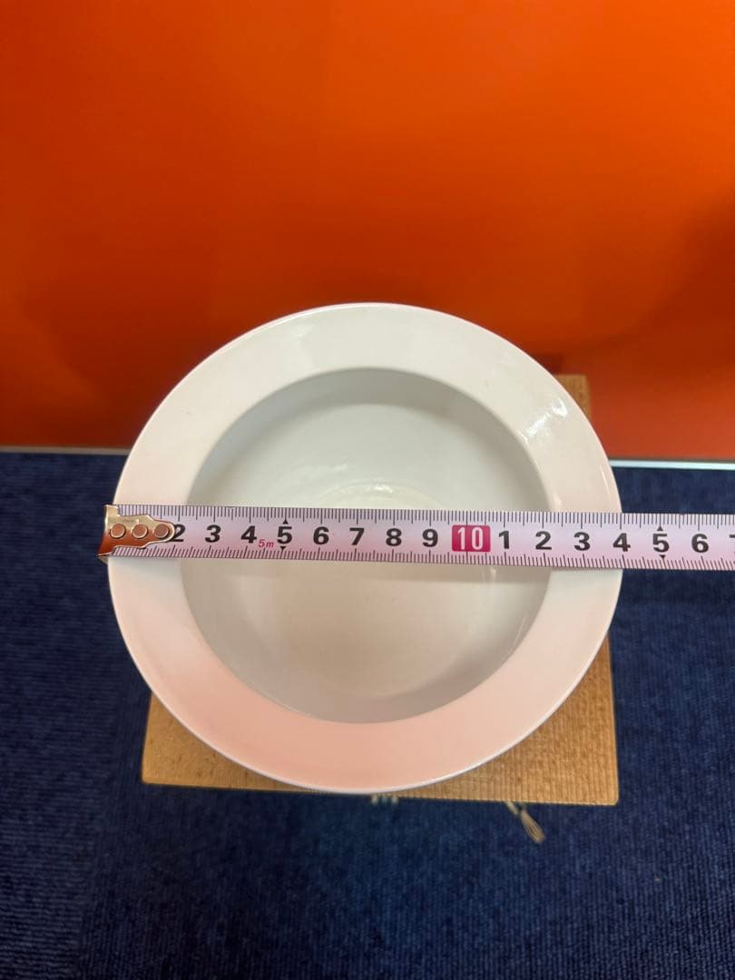 1585  十三代　平戸焼　横石嘉助作　白磁宝尽　建水　未使用