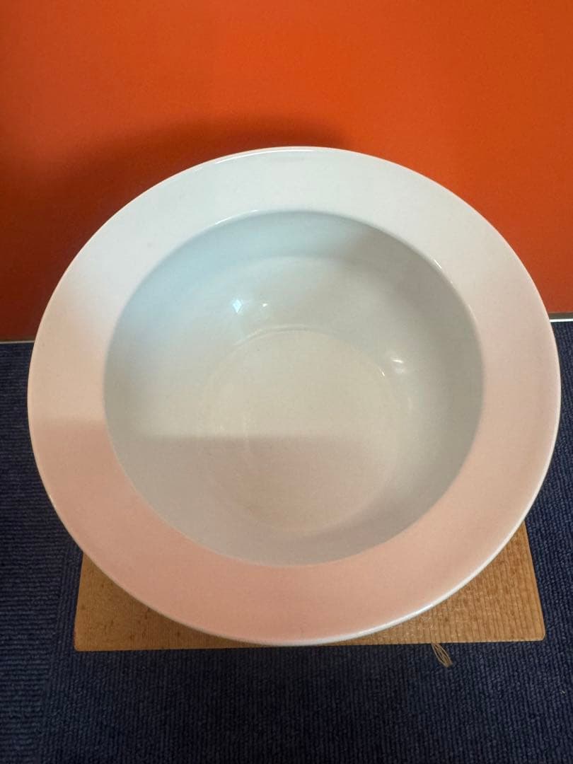 1585  十三代　平戸焼　横石嘉助作　白磁宝尽　建水　未使用