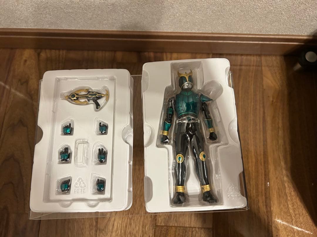 未開封品4点S.H.Figuarts 仮面ライダークウガ　真骨頂8体セット