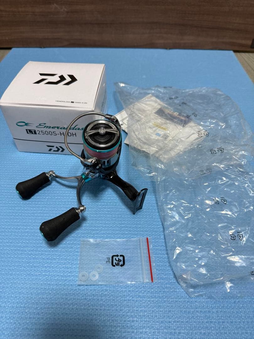 ダイワ エギングリール 19,Emeraldas LT2500S-H-DH
