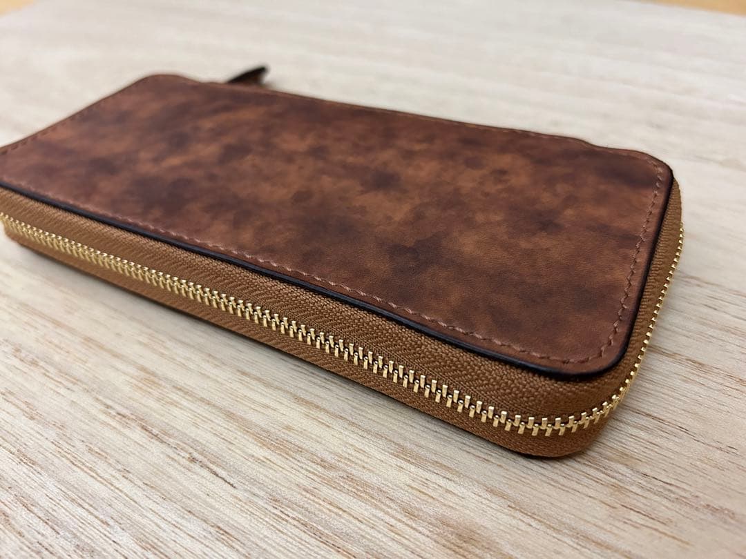 4本挿　ラウンドジップペンケース　ヌメ革　本革　バハギア　似