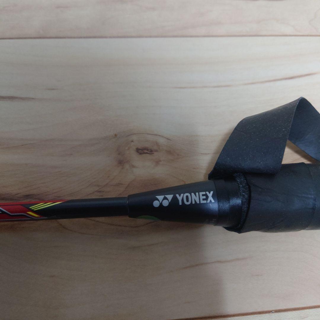 VOLTRIC 7 バドミントンラケット オレンジ