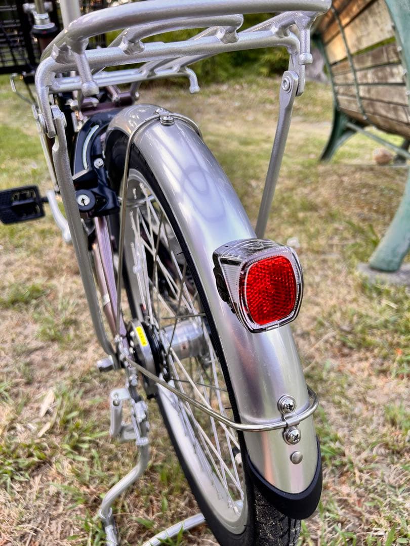 パナソニックビビ L 20 押し歩き20型BE-FLW032-T + 専用充電器