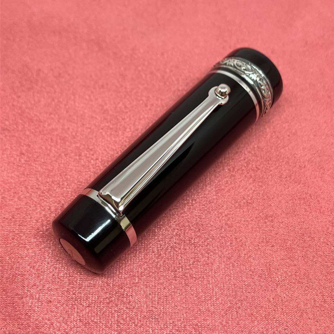 ■美品 デルタ ドルチェビータ ミディアム 18K M 万年筆