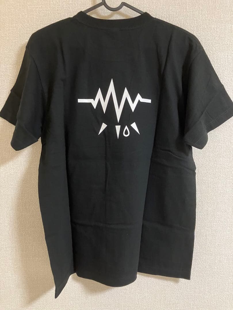 Neru × VILLAGE VANGUARDスペシャルコラボグッズ