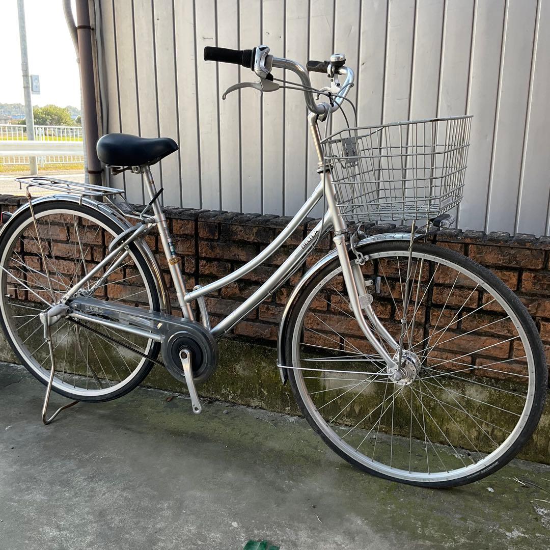 ブリヂストン 自転車 ベルトラ 27インチ 変速/鍵/オートライト/カゴ付き