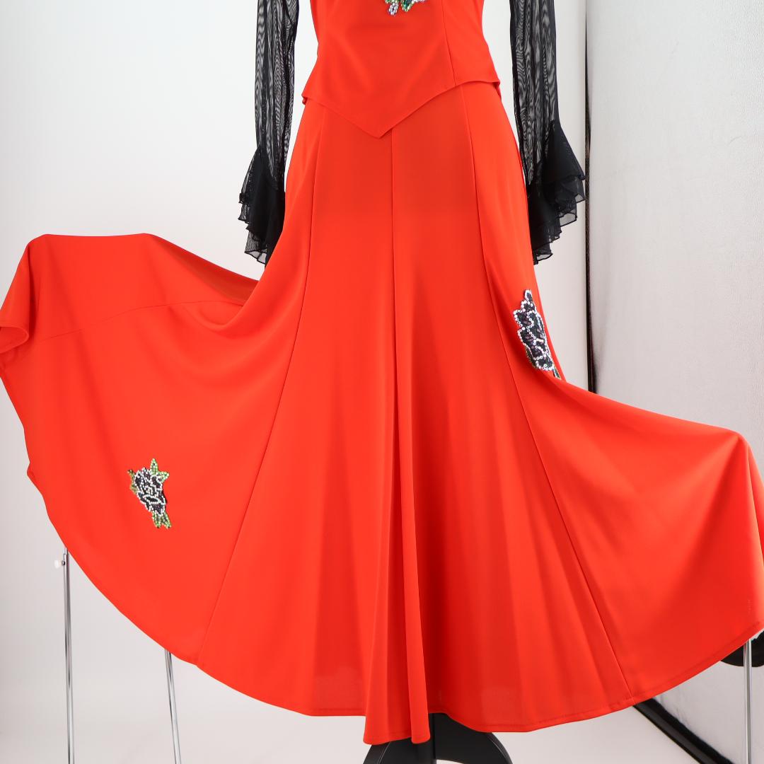 【美品社交ダンス衣装】豪華ラインストーン花装飾 サンヨシムラ ブラウス スカート