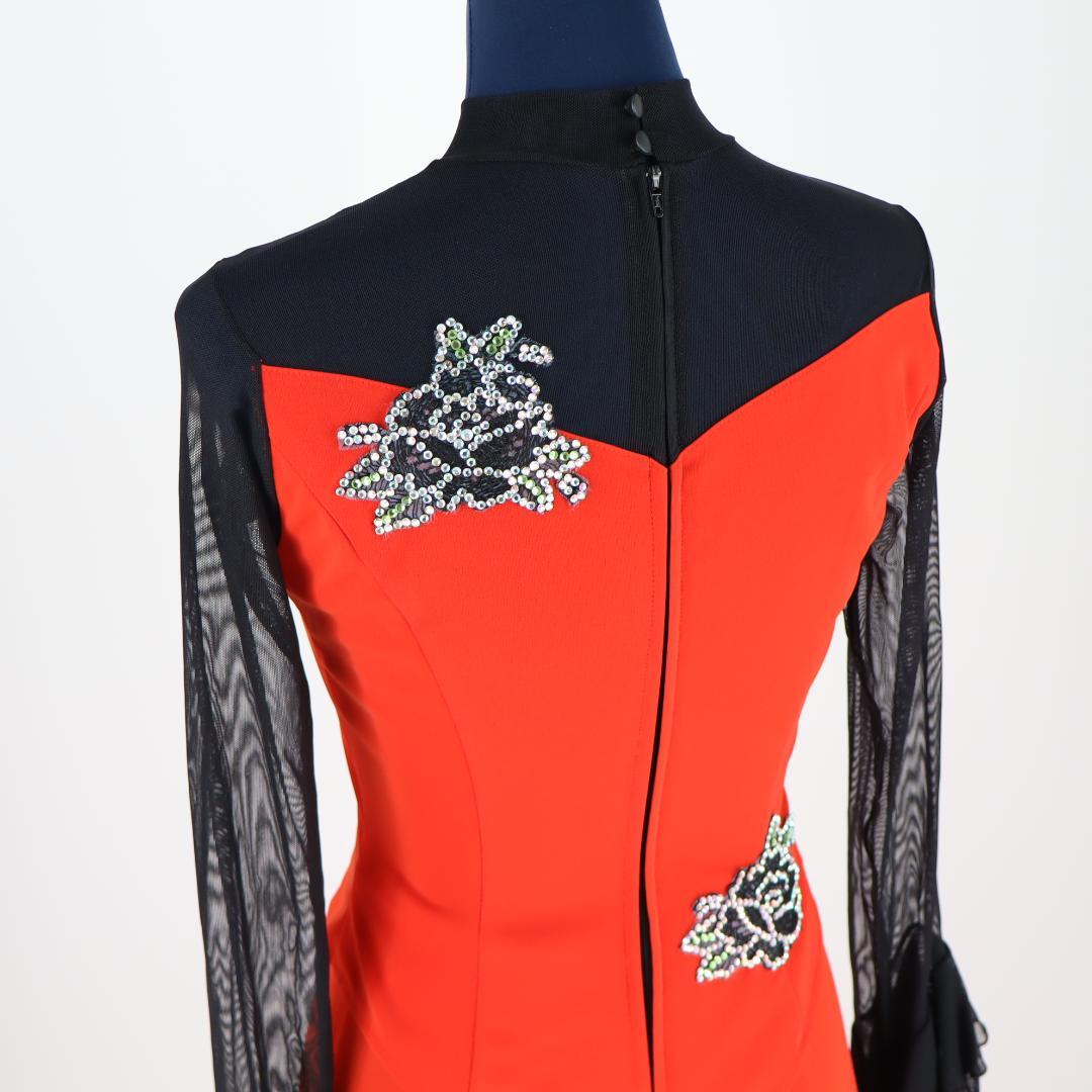 【美品社交ダンス衣装】豪華ラインストーン花装飾 サンヨシムラ ブラウス スカート