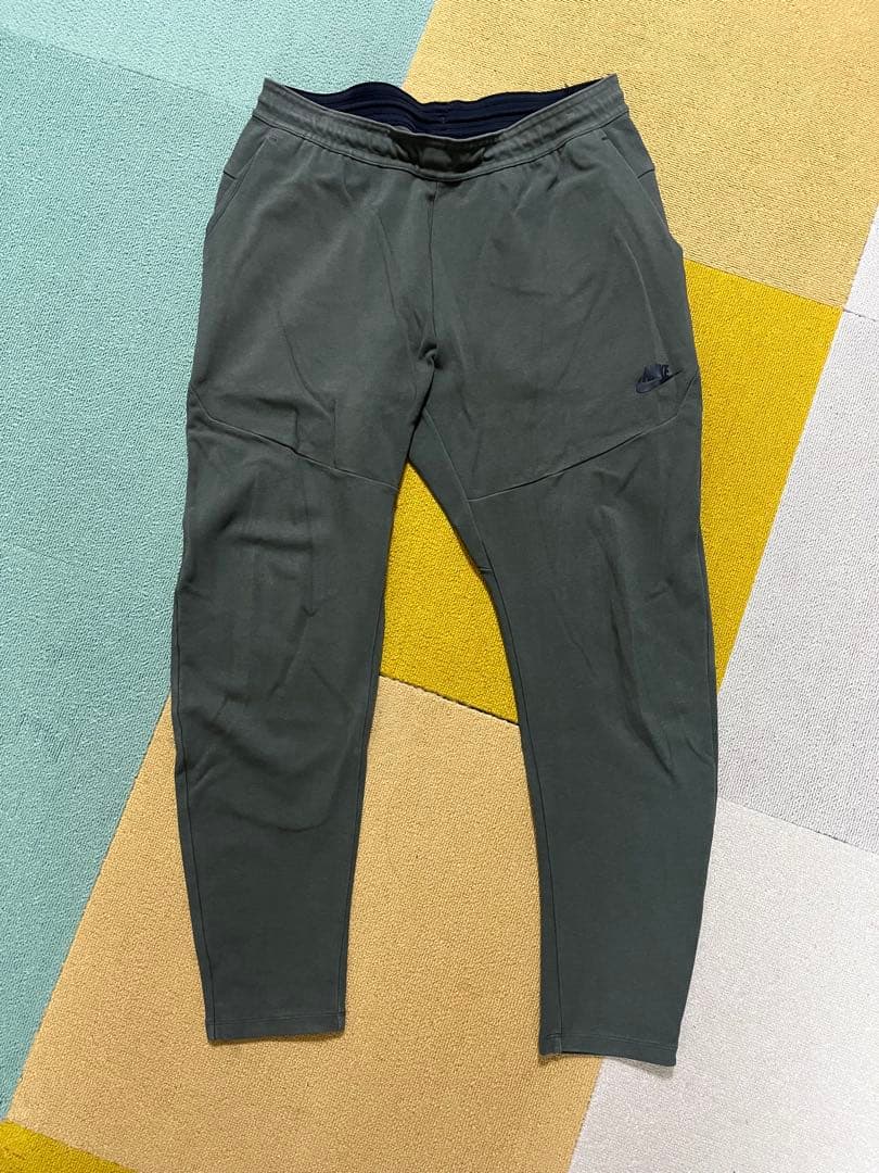 ナイキ NIKE テックパック フルジップパーカー セットアップ深緑XL