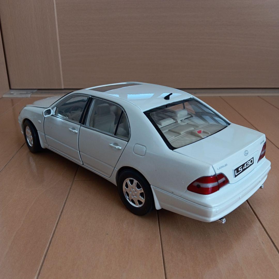 モーターマックス　LEXUS　LS430 1/18