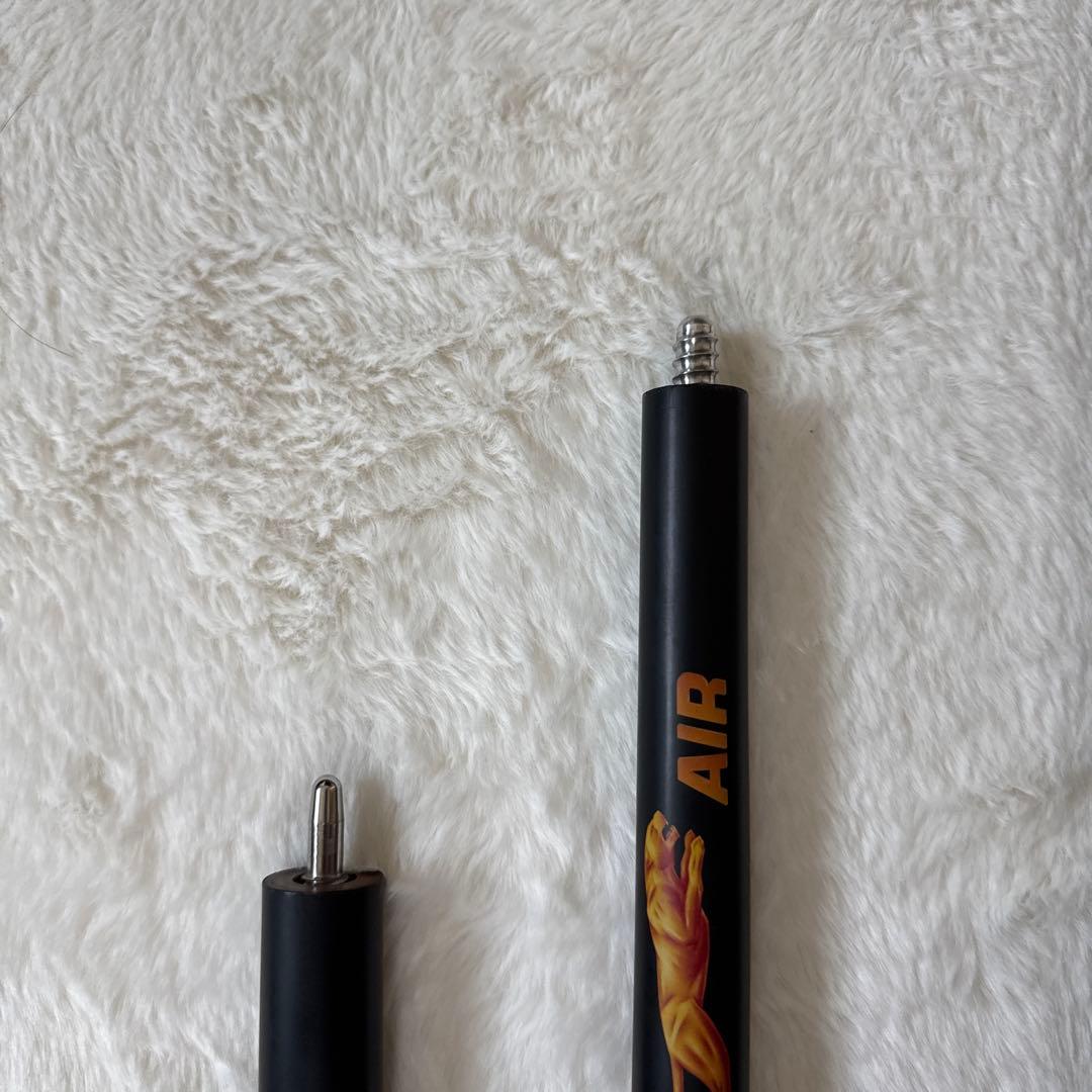 Predator Air ビリヤードジャンプキュー