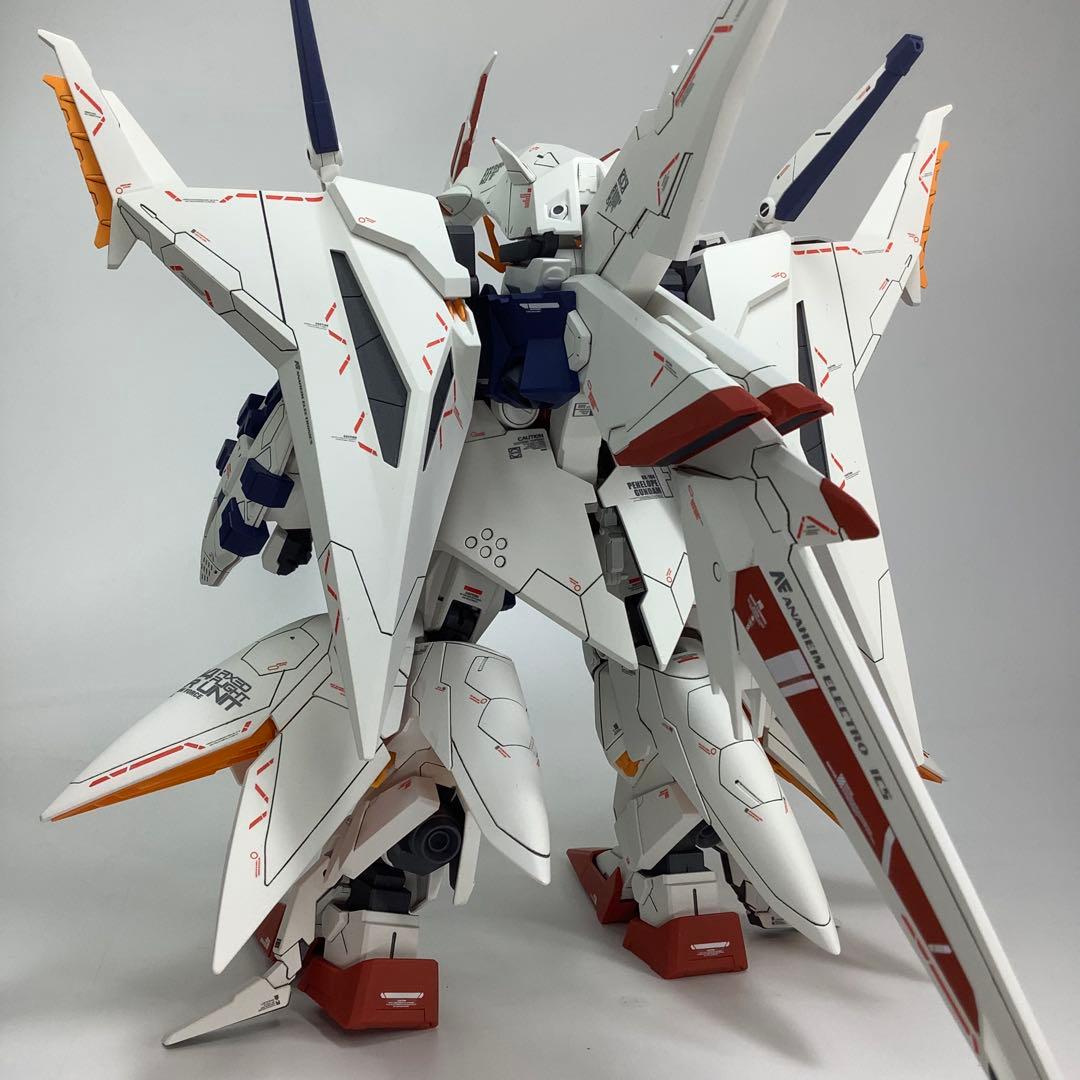 HG RX-104FF ペーネロペー 塗装済完成品