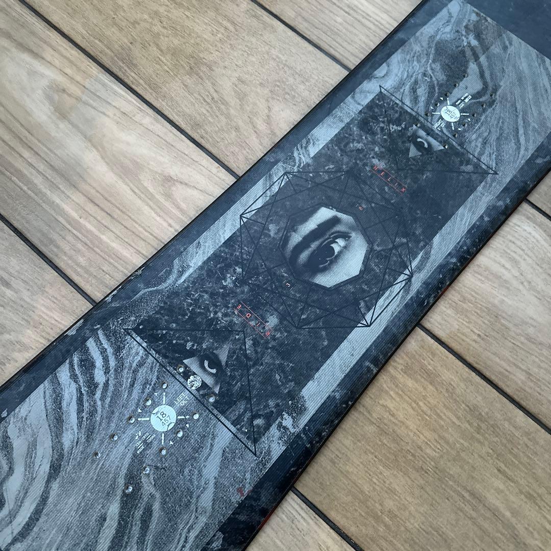 最終値下げ！RIDE スノーボード 赤 目のデザイン