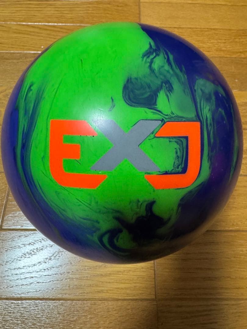 ベノム　EXJ 15ポンド　ボウリングボール