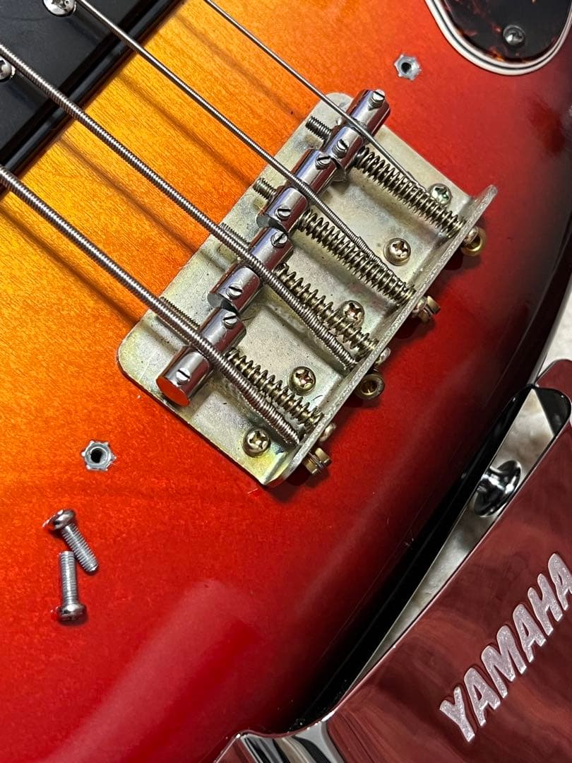 YAMAHA SB-75 エレキベース