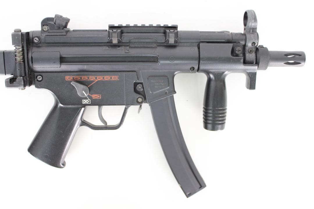 ★東京マルイ H&K MP5K サイレンサー BB弾 ヘルメット セット