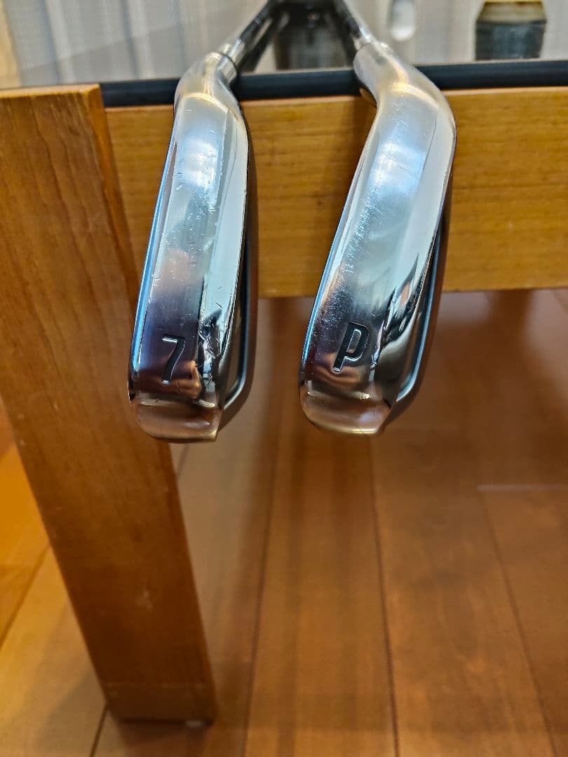 ゼクシオ エックス eks アイアン 2020モデル　7番 P番 2本セット