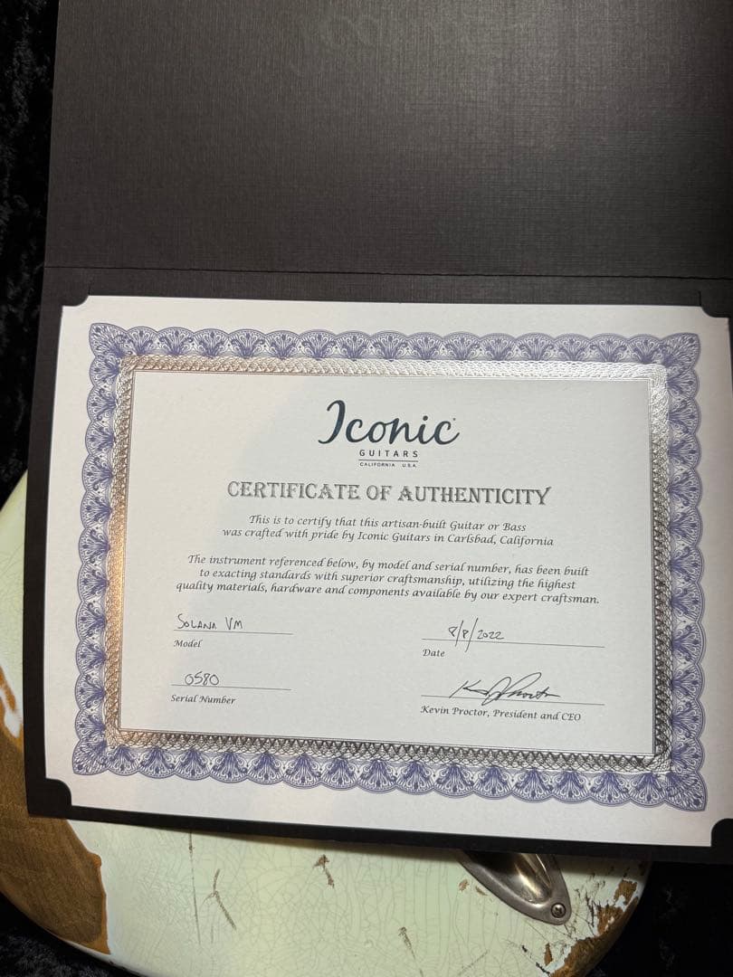 O*A様 Iconic guitars Solana Vm sonic blue