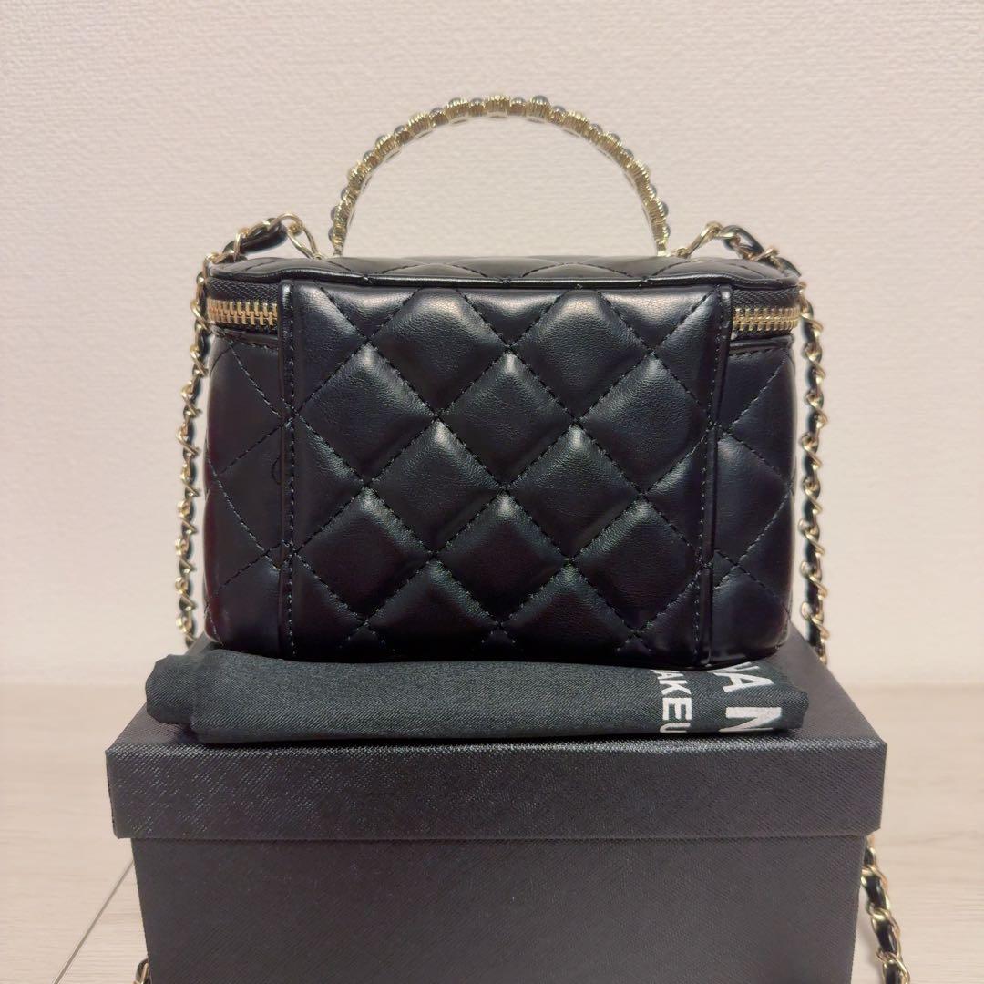 CHANEL ショルダーバッグ ノベルティ バニティ
