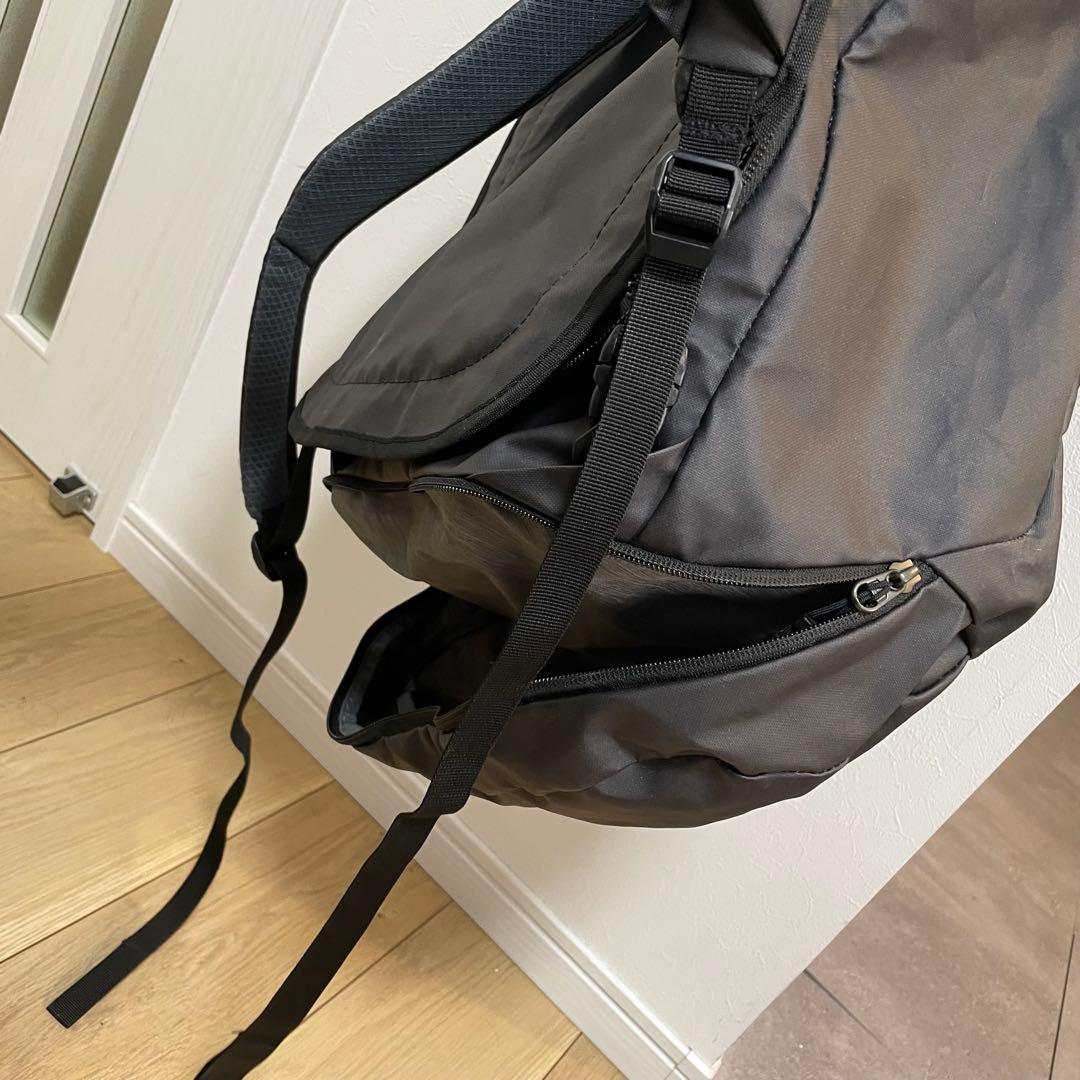 deuter キャリーバッグ　AViANT DUFFEL PRO 40