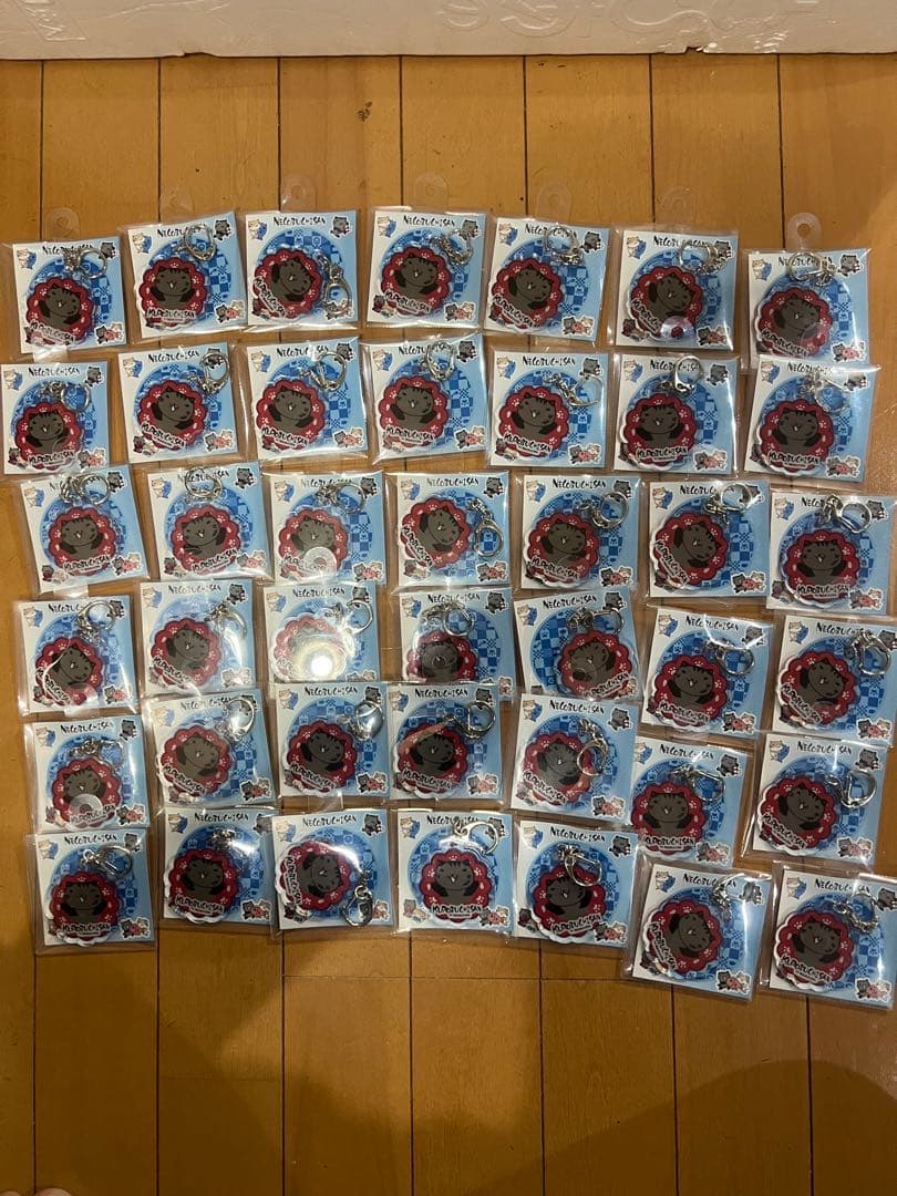 ねこぶちさん　猫渕さん　アクリルキーホルダーVer.レッド Ver.42個