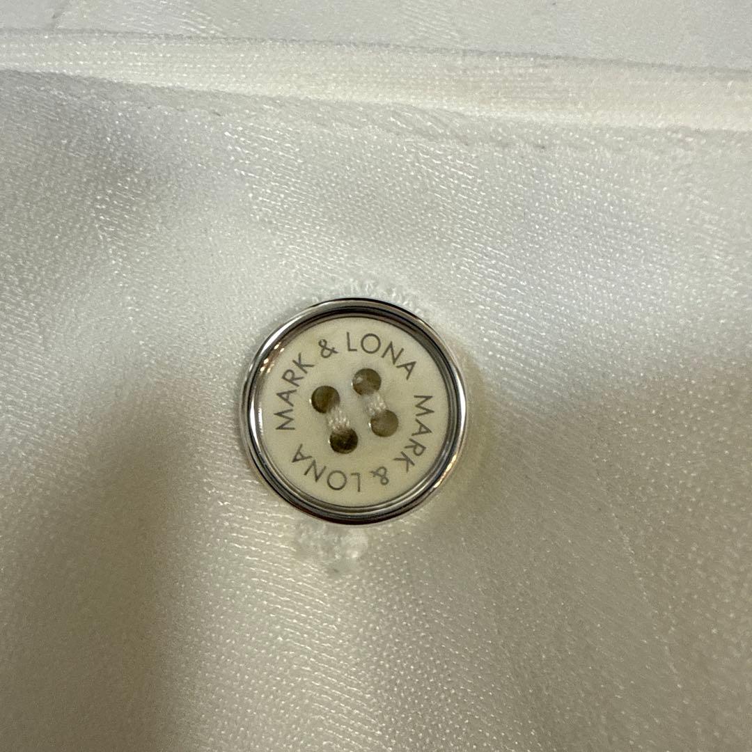 美品　MARK&LONA マークアンドロナ　ハーフパンツ44