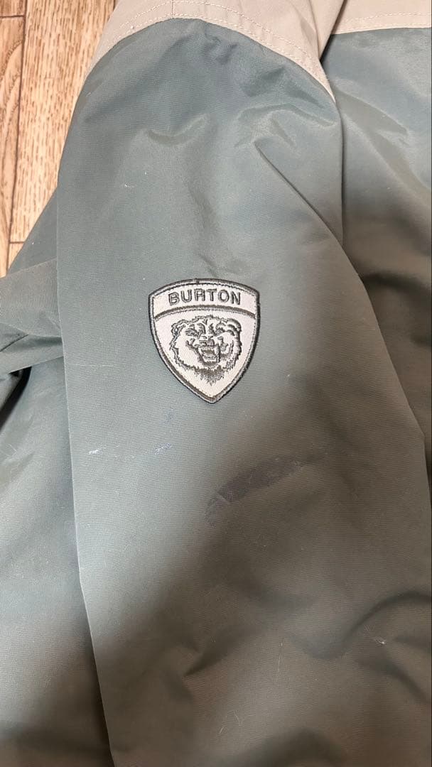 Burton スノーボードウェア　スキーウェア　上下セットでお値引き